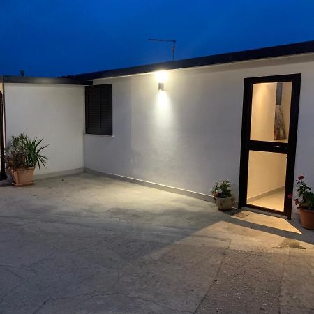 Casa Con Piscina E Vista Mare Dal Giardino Apartment Фануза Екстериор снимка