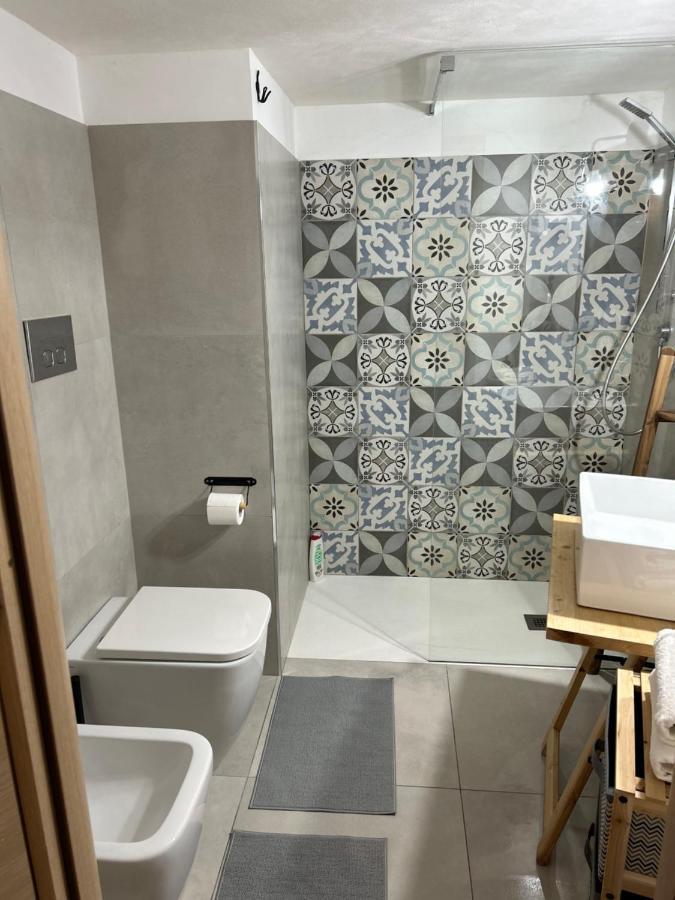 Casa Con Piscina E Vista Mare Dal Giardino Apartment Фануза Екстериор снимка